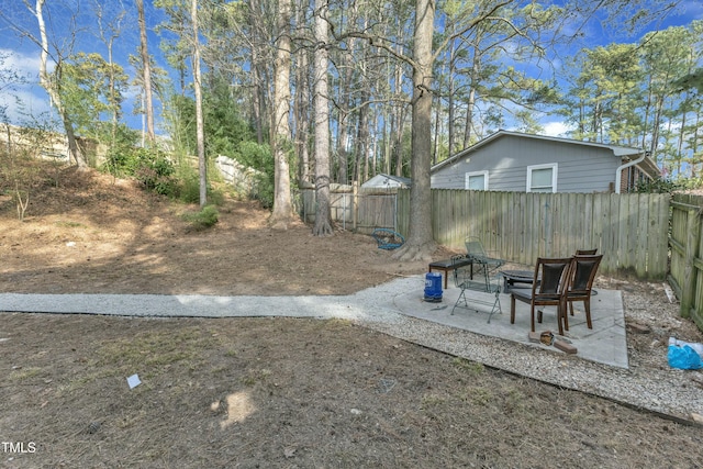 view of yard with a patio