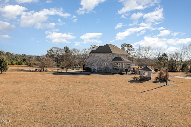 exterior space featuring a yard