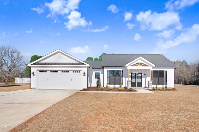 view of front of house featuring a garage