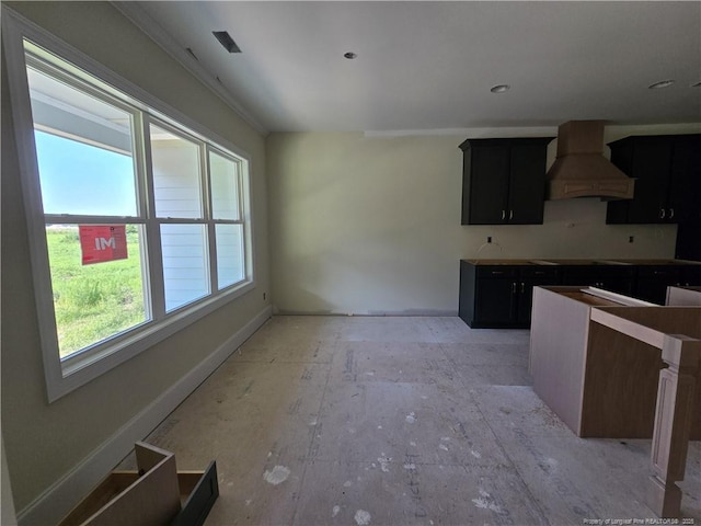 3255 School Rd, Fayetteville, NC 28306 - kitchen with premium range hood and dark cabinets