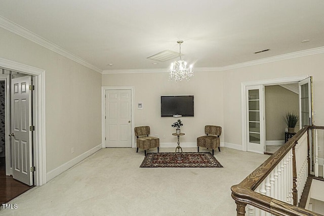 living area with crown molding, a chandelier, and carpet floors