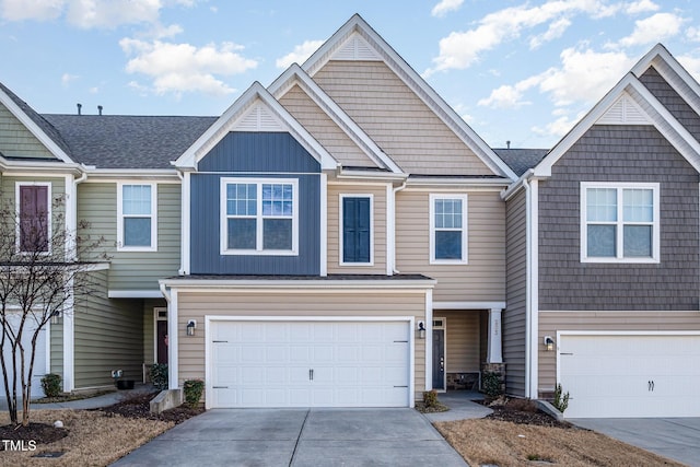 view of front of property featuring a garage