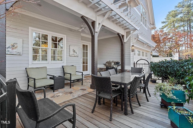 wooden deck with ceiling fan