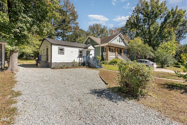 bungalow-style house with covered porch