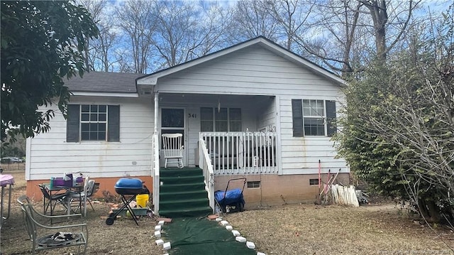 view of front of property with covered porch