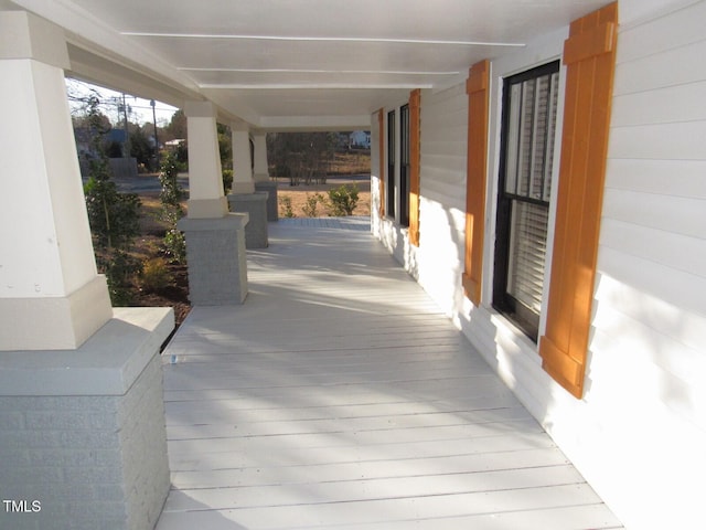 view of patio featuring covered porch