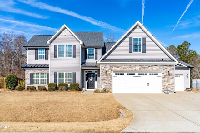 view of front of home with a front lawn