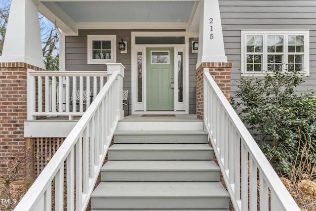 view of property entrance