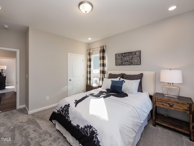 view of carpeted bedroom