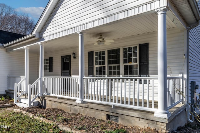 property entrance featuring ceiling fan and a porch