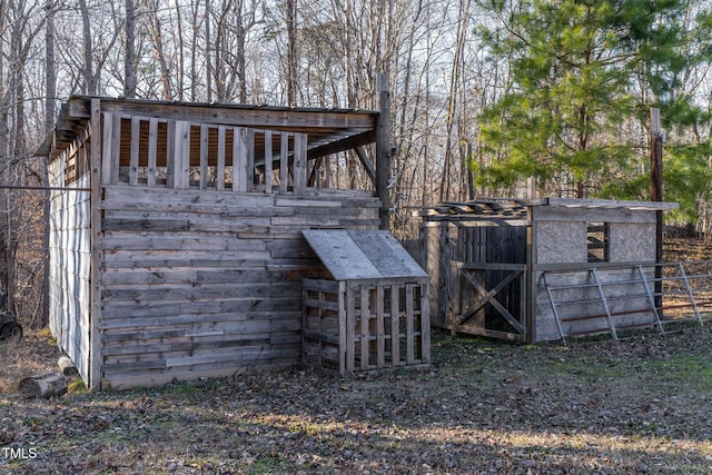 view of outdoor structure