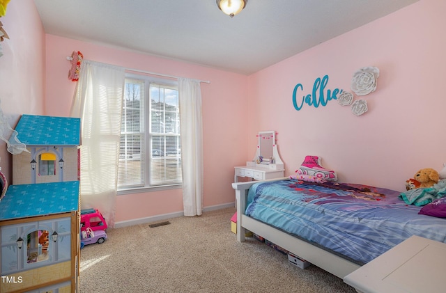 view of carpeted bedroom