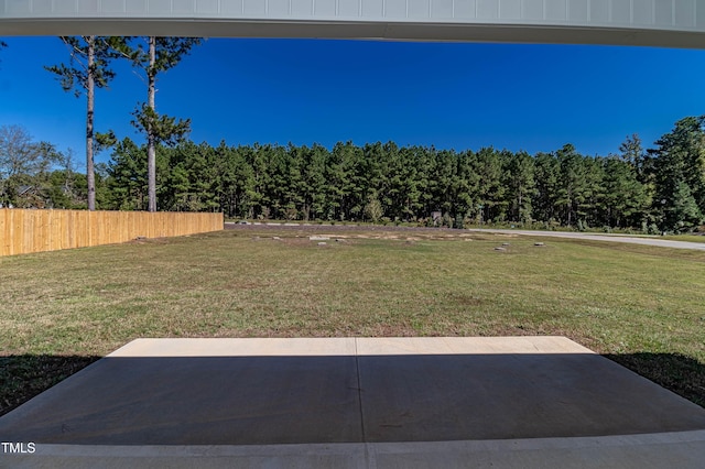 view of yard with a patio area