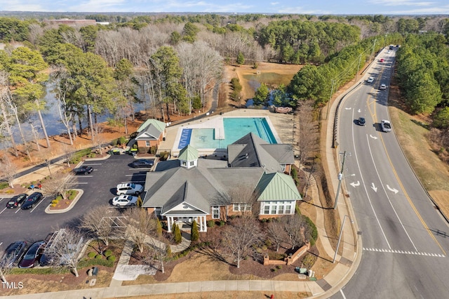 bird's eye view with a forest view