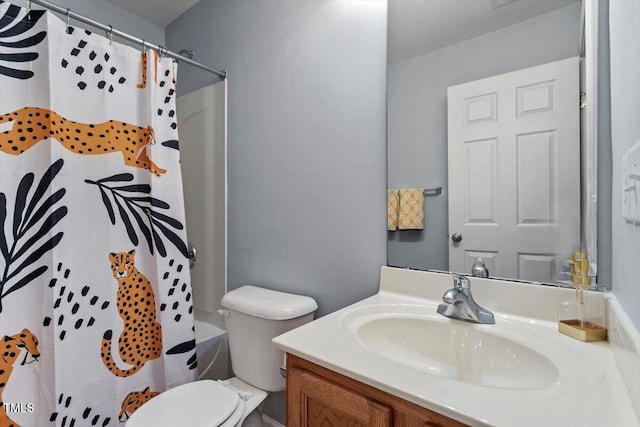 full bathroom featuring vanity, shower / tub combo with curtain, and toilet