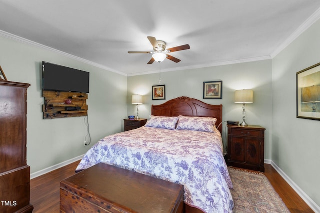 bedroom featuring crown molding, ceiling fan, and dark hardwood / wood-style floors