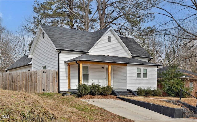 view of front of house with covered porch