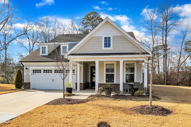 view of front of home featuring a porch