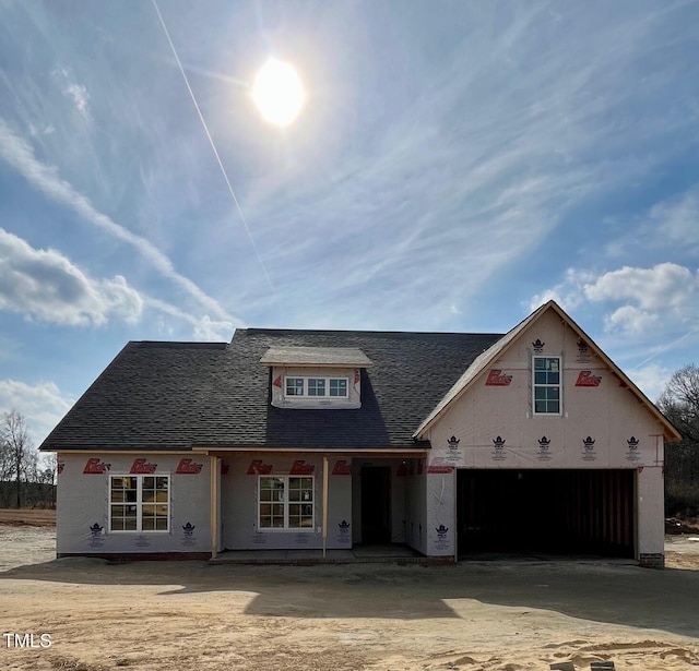 view of front of home featuring a garage