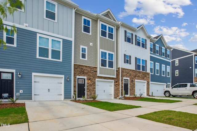 view of townhome / multi-family property