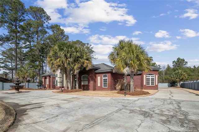 5304 Pineview Rd, Lumberton, NC 28360 - view of front of house