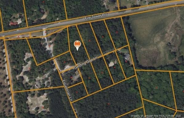 Listing photo 2 for Gelding Gap Ln, Carthage NC 28327