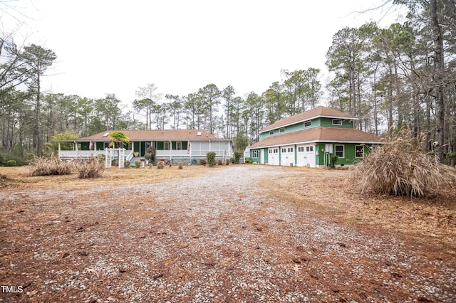 view of front of house featuring a garage