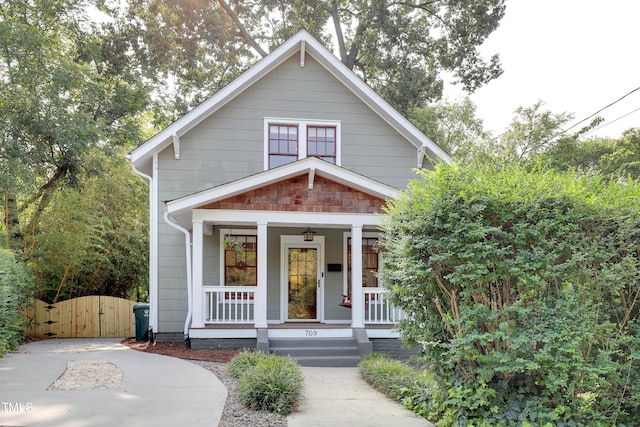 view of front facade with covered porch