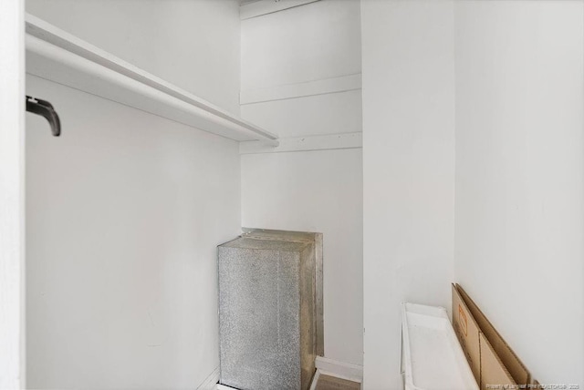 509 Vista Dr, Fayetteville, NC 28305 - view of walk in closet