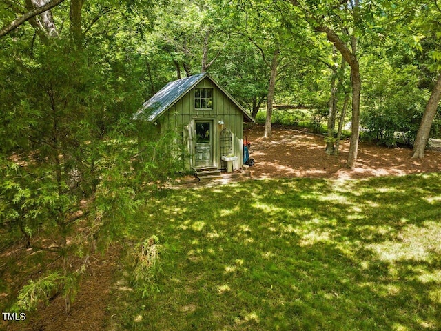 967 Bynum Rd, Pittsboro, NC 27312 - view of outbuilding featuring a wooded view