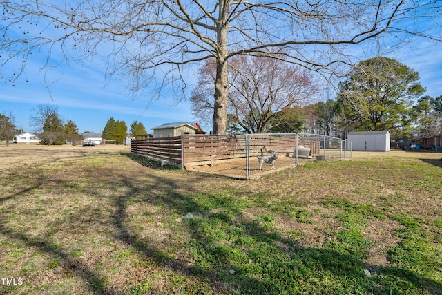 view of yard featuring fence