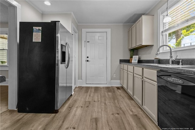 kitchen with crown molding, stainless steel fridge with ice dispenser, hanging light fixtures, light wood-type flooring, and black dishwasher