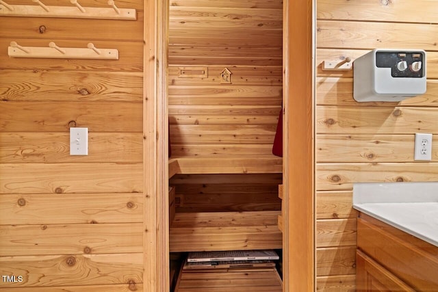 view of sauna / steam room