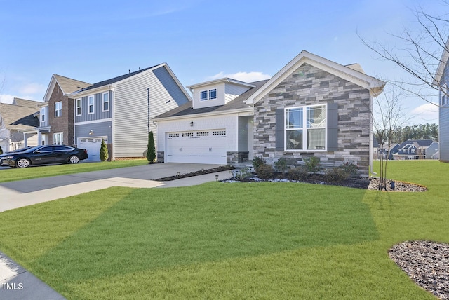 view of front facade with a garage and a front yard