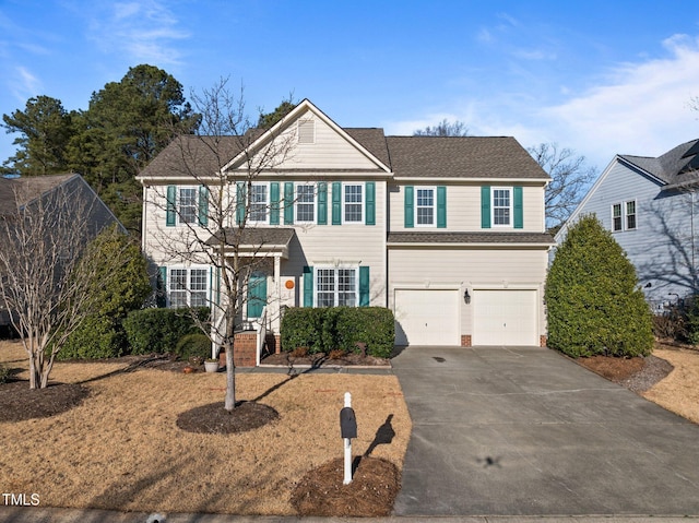 view of front facade featuring a garage