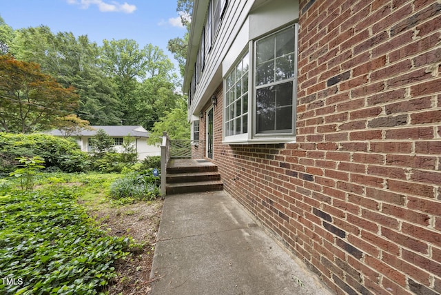2004 Beecham Cir, Raleigh, NC 27607 - view of side of property with brick siding
