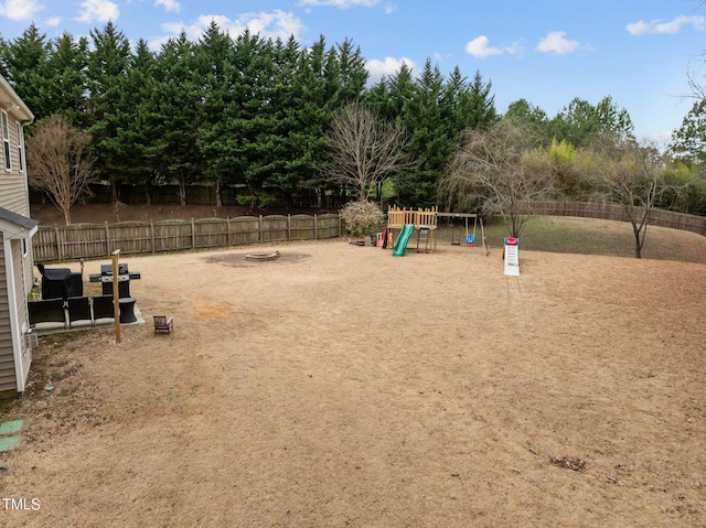 surrounding community with a playground