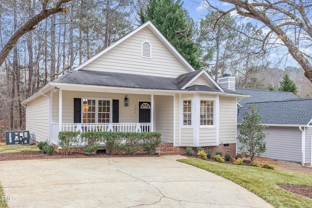 view of front of house featuring a porch