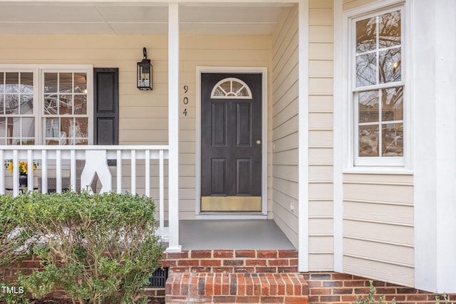 view of property entrance