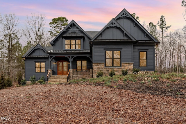 craftsman house featuring covered porch