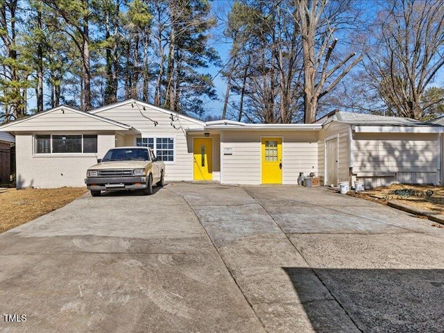 view of front of house