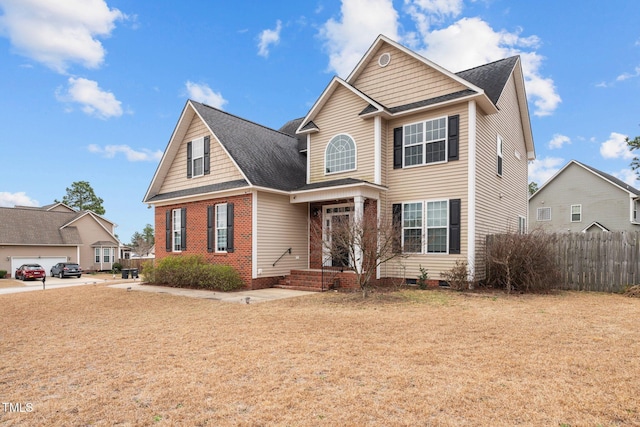 front of property featuring a front lawn