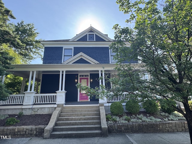 101 S Bloodworth St, Raleigh, NC 27601 - traditional style home with a porch