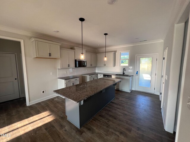 3943 Baileys Xrds Rd, Benson, NC 27504 - photo 2