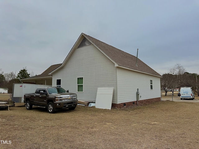 view of property exterior