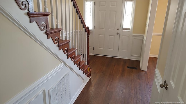 3922 Tasha Dr, Hope Mills, NC 28348 - entrance foyer with dark wood-type flooring