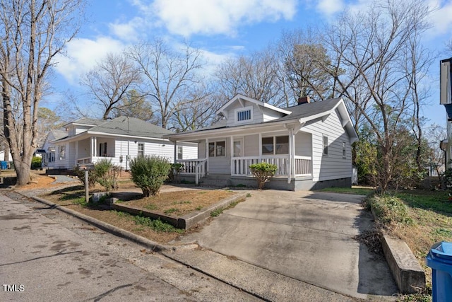 bungalow-style house with covered porch