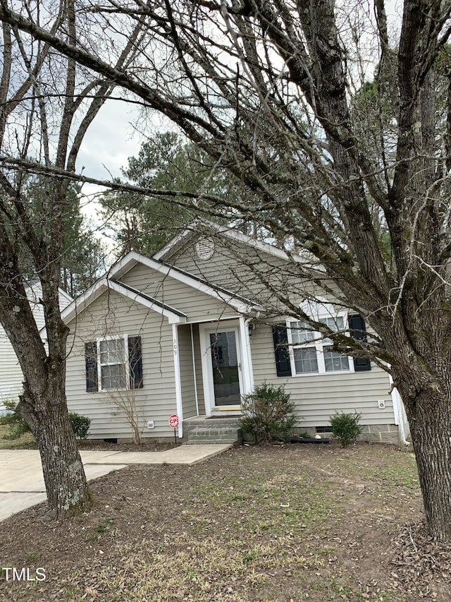 view of front of house with crawl space