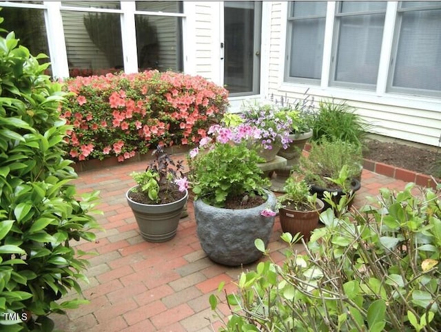 balcony with a patio