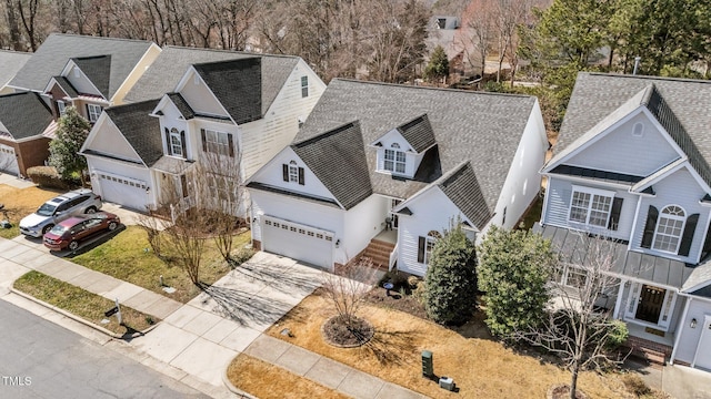 bird's eye view with a residential view